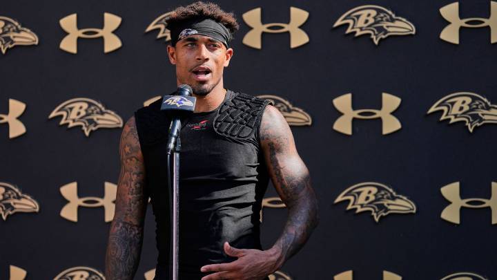 Eagles acquire ex-Pro Bowl CB Jaire Alexander from Ravens