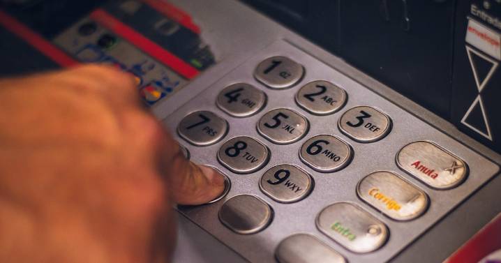 El delito que migró de país: Represión alemana desplaza hacia Austria a los ladrones holandeses de cajeros automáticos