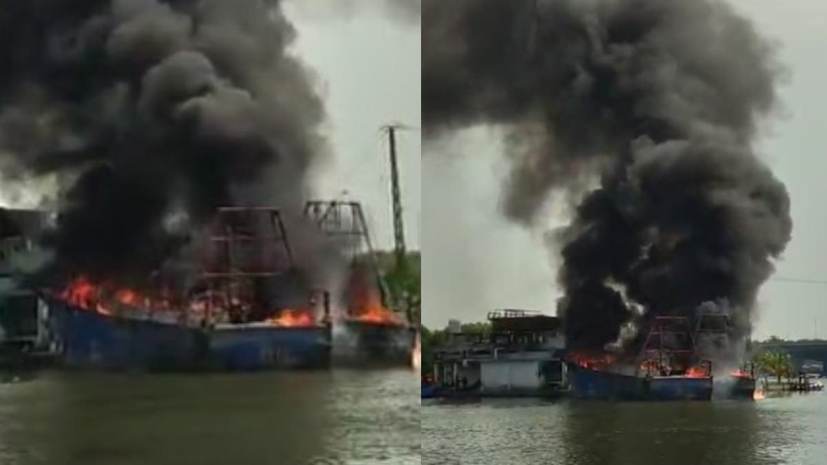 Massive fire engulfs boats in Kollam; rescue op going