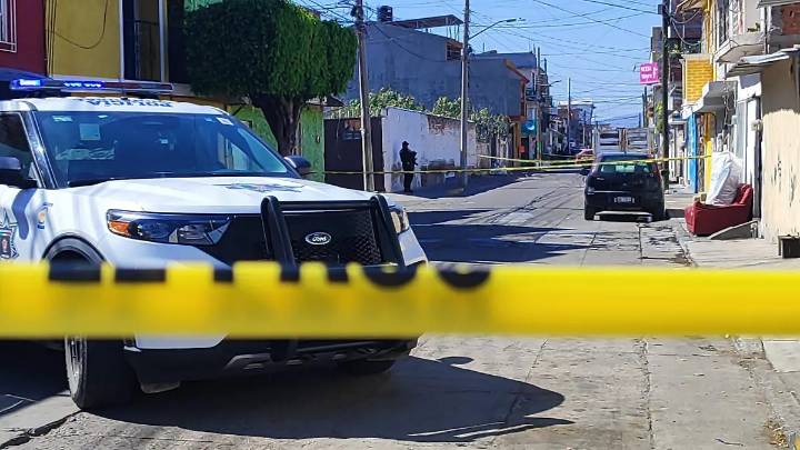 Balean a mujer en la Playa Azul; iban por su hijo