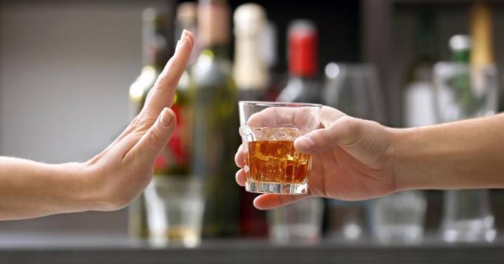 Benalmádena se suma al Día mundial sin alcohol con un llamamiento a la prevención