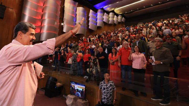 Maduro dice que le sorprendió cuánto aparece en los medios de EE.UU.: "Soy más famoso que Taylor Swift"