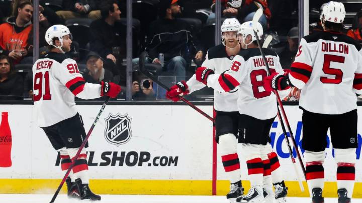 Hughes recorta la diferencia