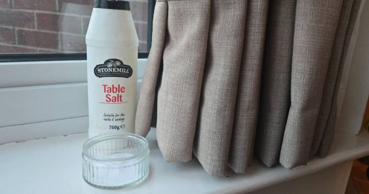 Households urged to put bowls of salt behind curtains 