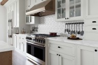 4 Kitchen Cabinet Trends That Are More Trouble Than They’re Worth