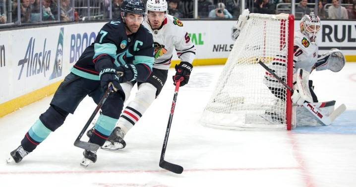 Eberle’s late goal helps Kraken beat Blackhawks 3