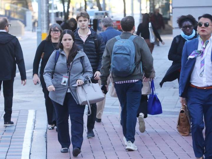 How will public service cuts impact Ottawa? Here's what the mayor said