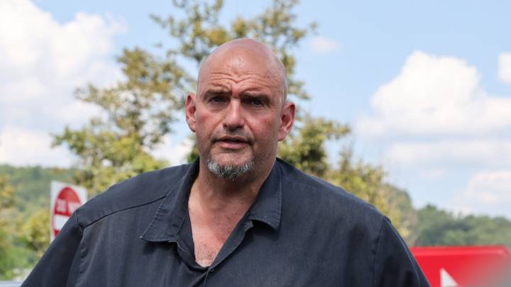 Fetterman insistió en responsabilizar a los demócratas por el cierre del Gobierno: "Deben asumir la responsabilidad"