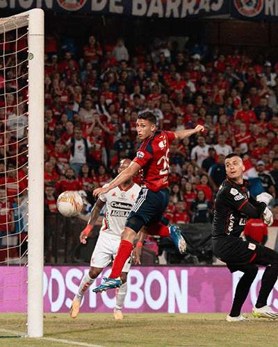 Junior recibe al DIM en el inicio de los cuadrangulares semifinales