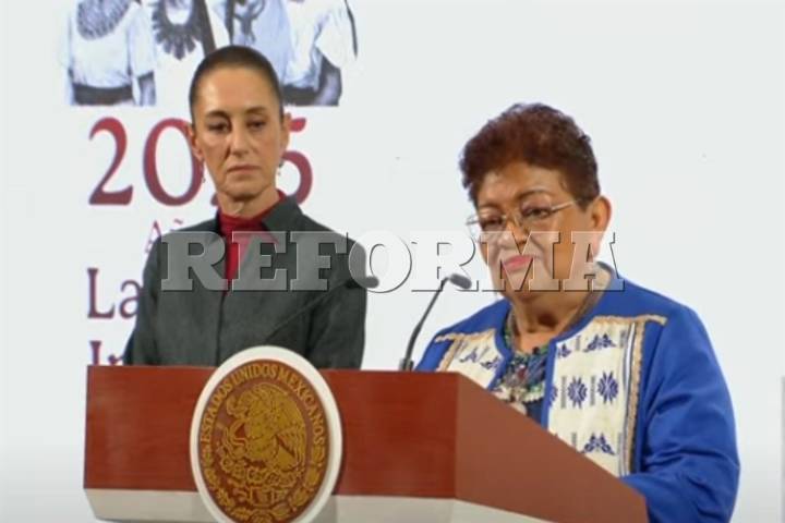 Queda Ernestina Godoy como interina de FGR