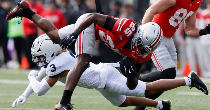 Sayin throws 4 TDs, top-ranked Ohio State takes control in 2nd half for 38