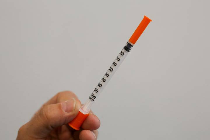 Fargo continues needle exchange program after Harm Reduction Center handed out glass smoking pipes
