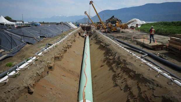 Pembina Pipeline posts drop in profit, gas pipeline expansions in the works
