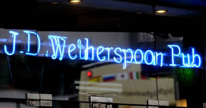 Full list of 683 Wetherspoons pubs open on Christmas Day