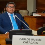 Pensamiento: “Entre la memoria y el futuro, el...