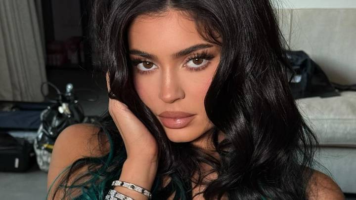 Kylie Jenner proves butter yellow is sticking around for autumn in plunging corset dress