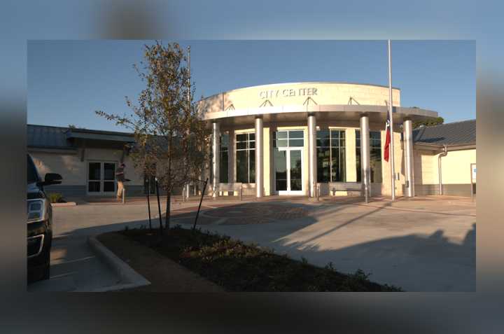 Whitehouse City Center opens, preserving community history