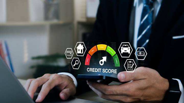 ¿Puede solicitar una tarjeta de crédito si está reportado en Datacrédito? Alternativas para reconstruir su historial crediticio