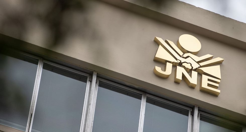 Primera Sala Constitucional de Lima impuso una multa de más de S/10 mil al procurador público del JNE