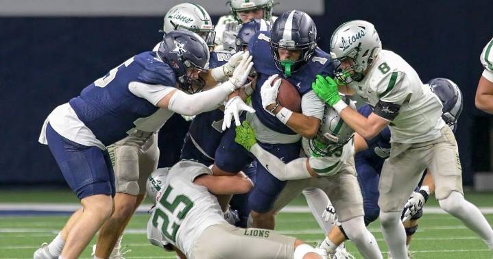 FISD football imprinting legacy of playoff success