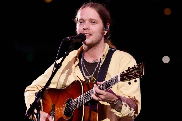 Billy Strings Addresses Controversy Tied to His Veterans Day Concert