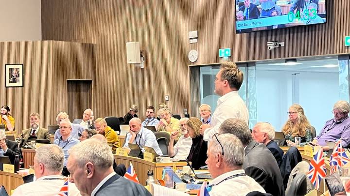 Support for farmers is
'kicked into long grass'