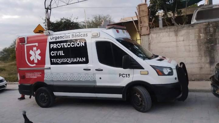 Grave tras caer de poste cuando hacia mantenimiento de una cablera