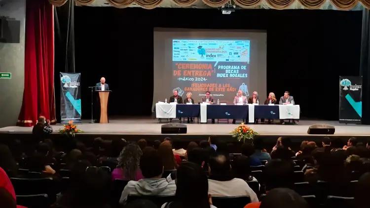 Index Nogales entregará becas a hijos de colaborad...