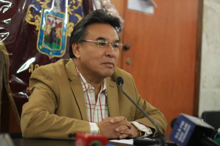 Linares anuncia que denunciará por abuso de autoridad al presidente Ortiz por haberle impedido ejercer función de consejero
