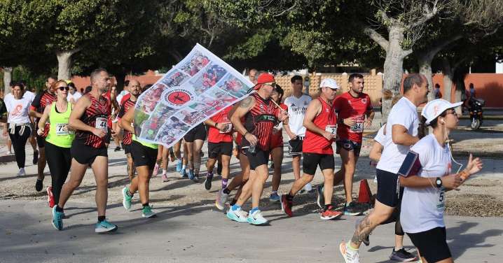 Las fotos de la Carrera Solidaria No Más Suicidios en Torremolinos