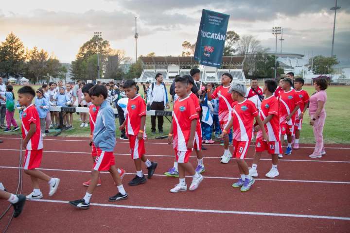 Con más de 2 mil niñas y niños de los 32 estados del país, arrancan en Puebla los campeonatos nacionales de Fútbol 2025