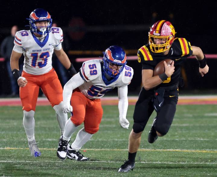 Aurora-Elgin football rankings and quarterfinal top players