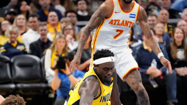 Pacers fall apart in the third quarter in loss to Hawks