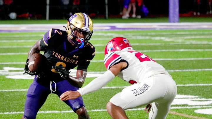 Sarasota, Manatee high school football playoffs Week 1 live scores, updates
