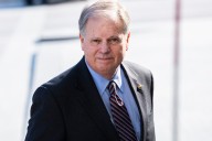 Former Sen. Doug Jones announces run for Alabama governor