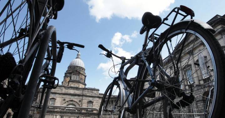 Consultants paid £750k by Edinburgh University amid huge cuts