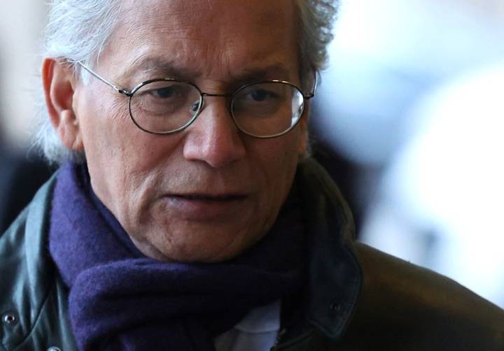 BBC chairman apologises for 'error of judgment' in Trump speech edit