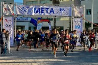 Participan centenas de atletas en la carrera del Hospital Ángeles