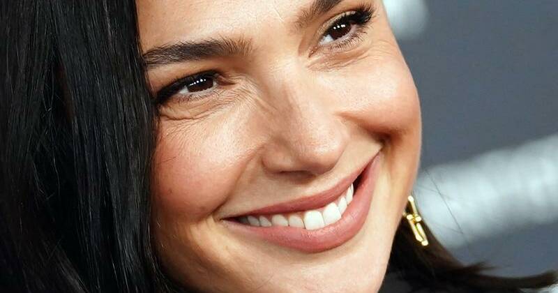 Gal Gadot wins Israel Genesis Prize for wartime support