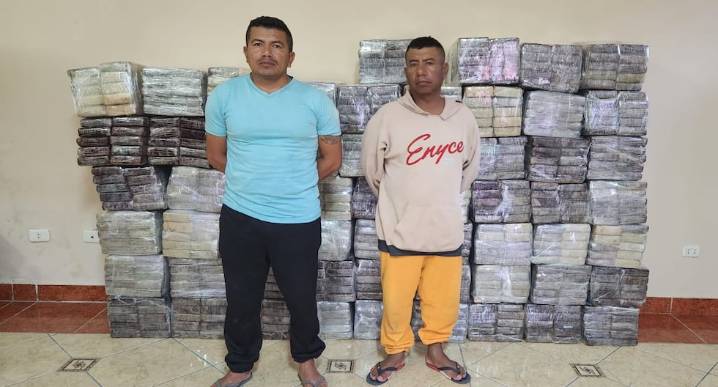 Piura: Condenan a seis extranjeros por transportar más de dos toneladas de droga en el mar de Paita