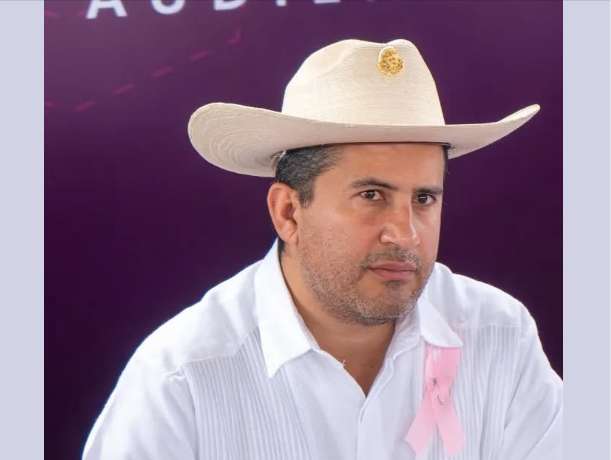 Muere alcalde de Uruapan, Carlos Manzo, tras atentado.