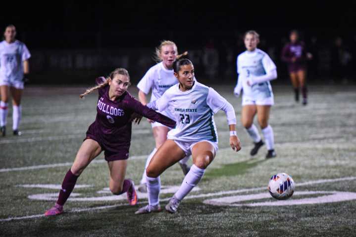 Beavers lock up No. 2 seed in clean-sheet triumph over Bulldogs