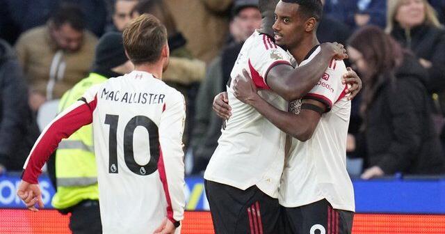 Isak goal sets up much-needed Liverpool win against West Ham. Man United beats Palace