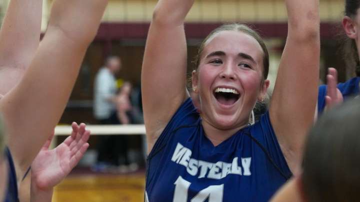 Westerly girls volleyball wins 2025 RIIL Division II championship