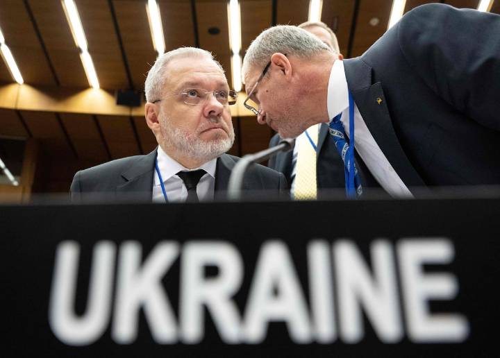 Escándalo millonario. Se agrava la crisis de corrupción en el gobierno de Zelensky: destituyen a dos ministros