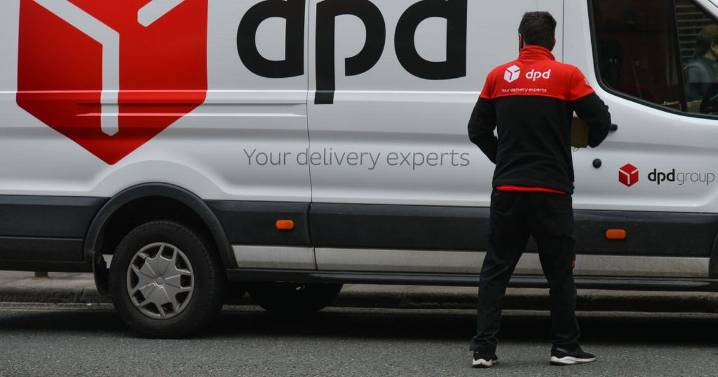 Labour urged to back sacked DPD delivery drivers
