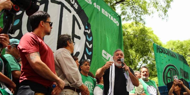 El Gobierno aumenta la tensión con los estatales: avisó que descontará el día a quienes adhieran al paro de ATE