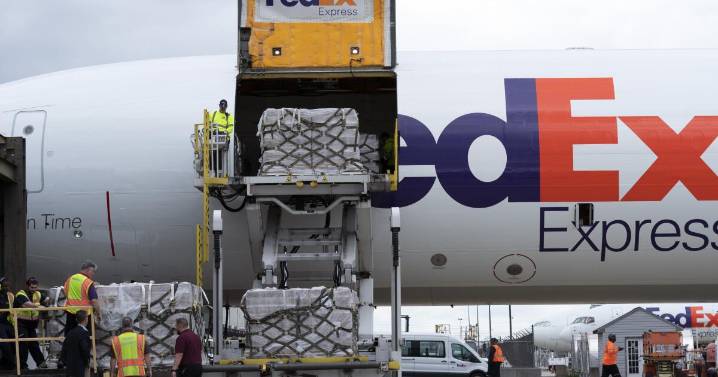 Harvested lungs. Factory parts. How flight cutbacks could slow delivery of vital goods to LAX and other airports