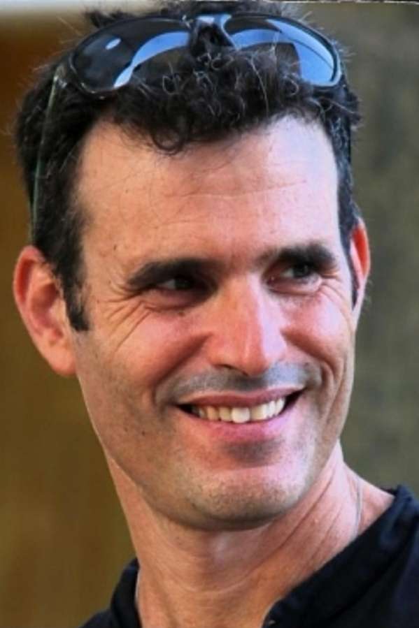 Israel returns 15 more Palestinian bodies to Gaza as first phase of ceasefire nears end Updated 36 mins ago