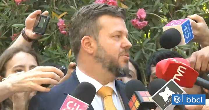 El enojo de Kaiser con periodista por pregunta sobre "Punta Paco": "Por favor, retírese"